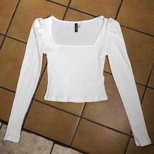 Long white sleeve shirt